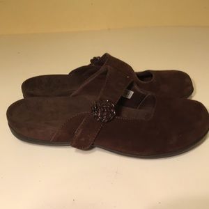 NEW, VIONIC Shoes, Women’s Sz 10 / 41